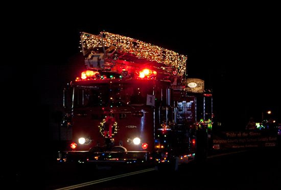 Merry-Mtn.-Christmas-Parade