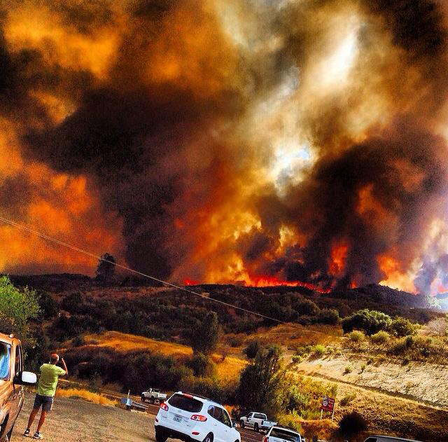 Oakhurst-Fire-8182014-Keira-Vincent