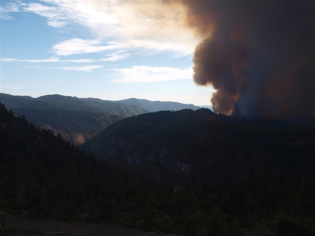 el-portal-fire-near-yosemite-nps-2