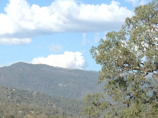meadow-fire-half-dome-cloud-gh