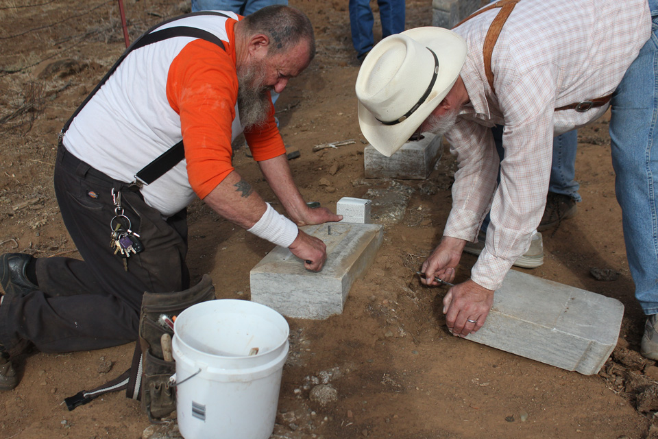odd fellows cemetery clean up in hornitos california 4