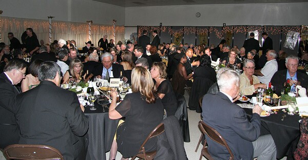 black and white ball mariposa 2011
