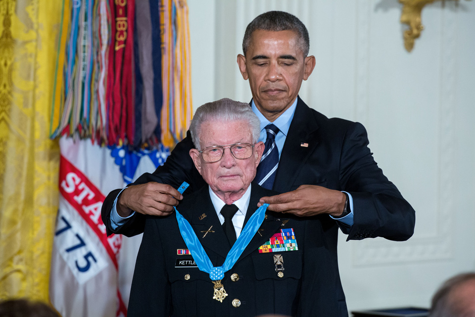 president barack obama medal of honor retired us army lieutenant colonel charles kettles chuck kennedy