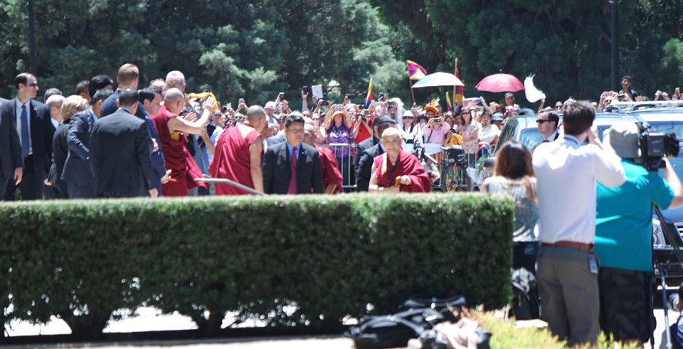 dalai lama in sacramento credit senate republican caucus
