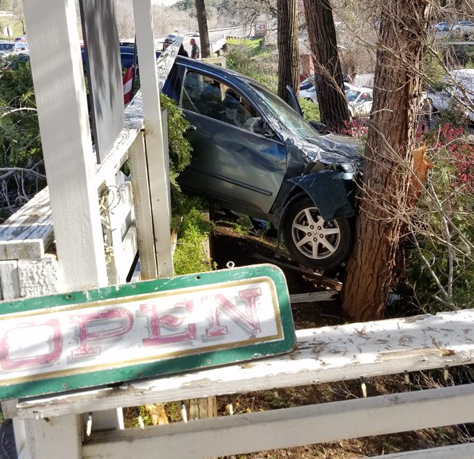 mariposa accident 392017.3