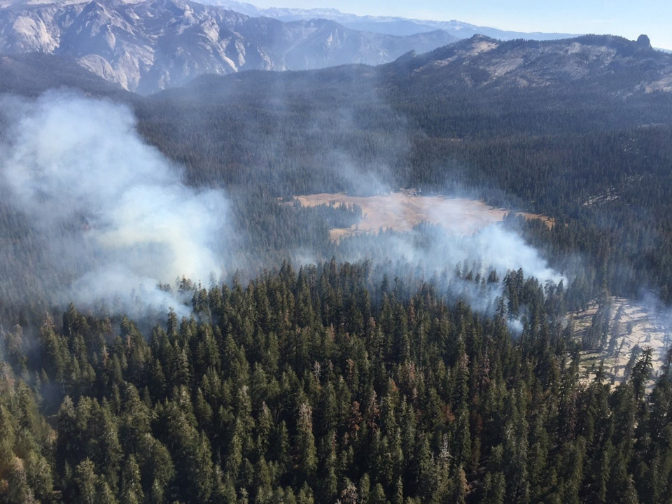 sierra national forest teakettle burn 2