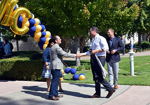 newsom 500x350
