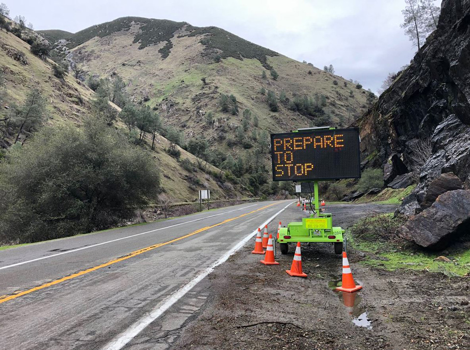 caltrans merced river canyon closure