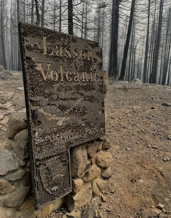Lassen Volcanic NP sign