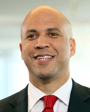 Cory Booker senator official portrait 114th Congress