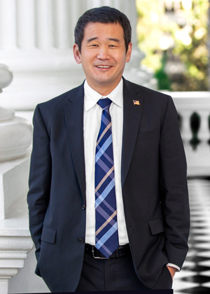 dave min california state senator official photo