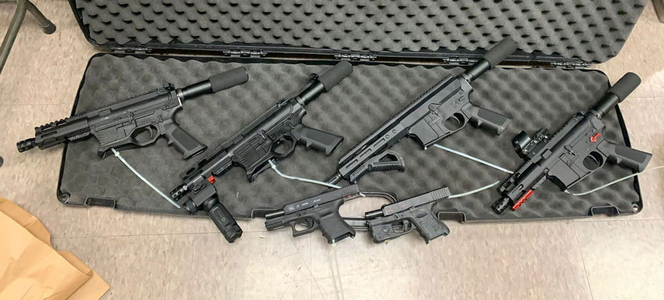 guns