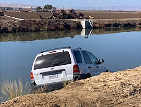 MCSO Gas station suspect crash