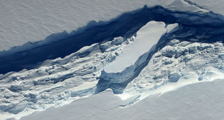 Larsen C rift OIB Beck 6 17
