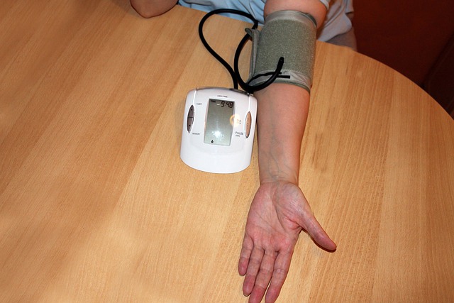 high blood pressure monitor 247139 640