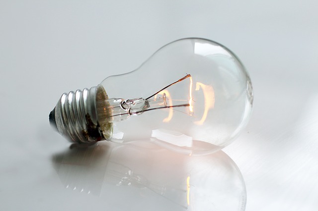 light bulb close up g110ab0750 640