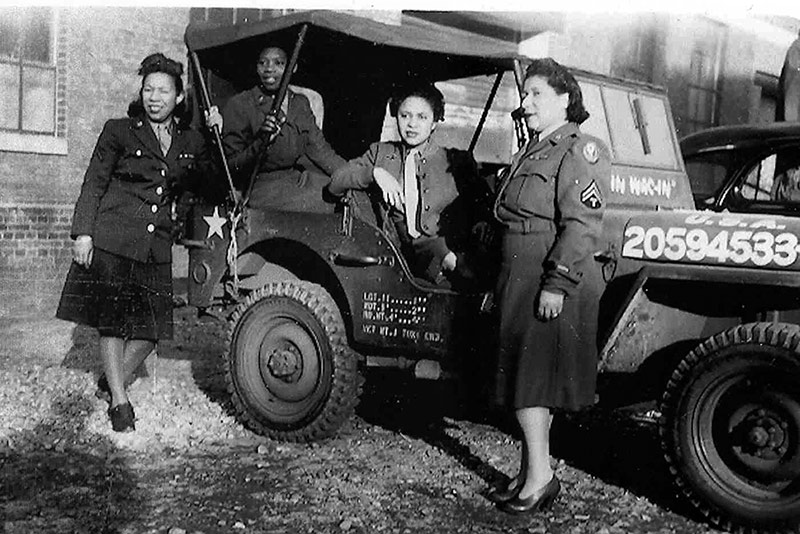 FourUnitMembersWithJeepfromDefense Sm