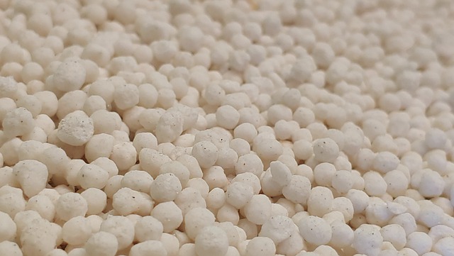 fertilizer g023e9f6d3 640