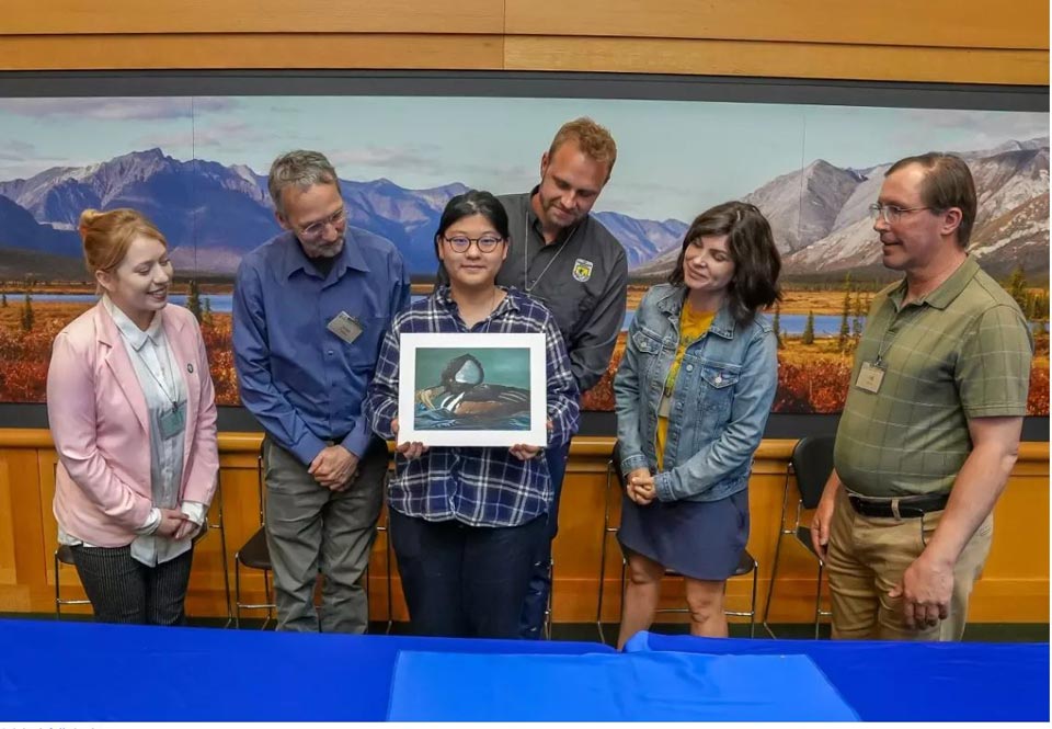 2023 National Junior Duck Stamp Art Contest winner and judges credit Brett Billings USFWS