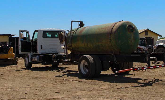 MCSO tractor3