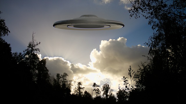 ufo g035576aa0 640