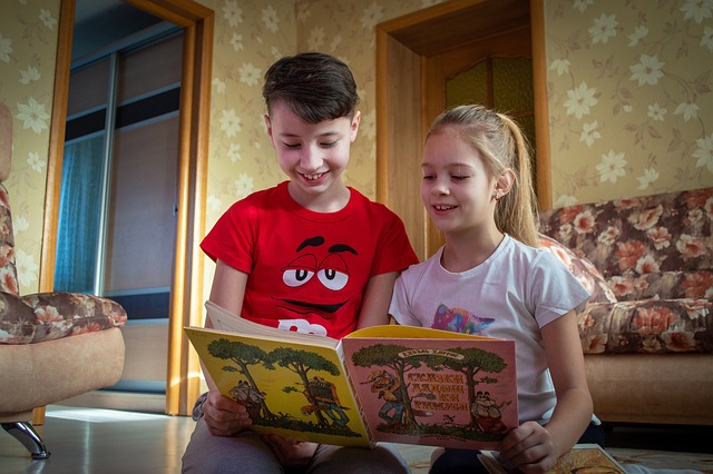 children kids school book gdaaa2a581 640