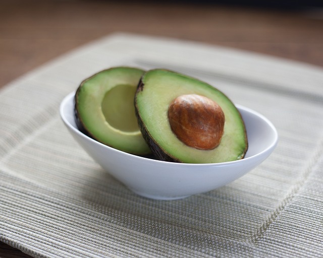avocado g4a491ffa9 640