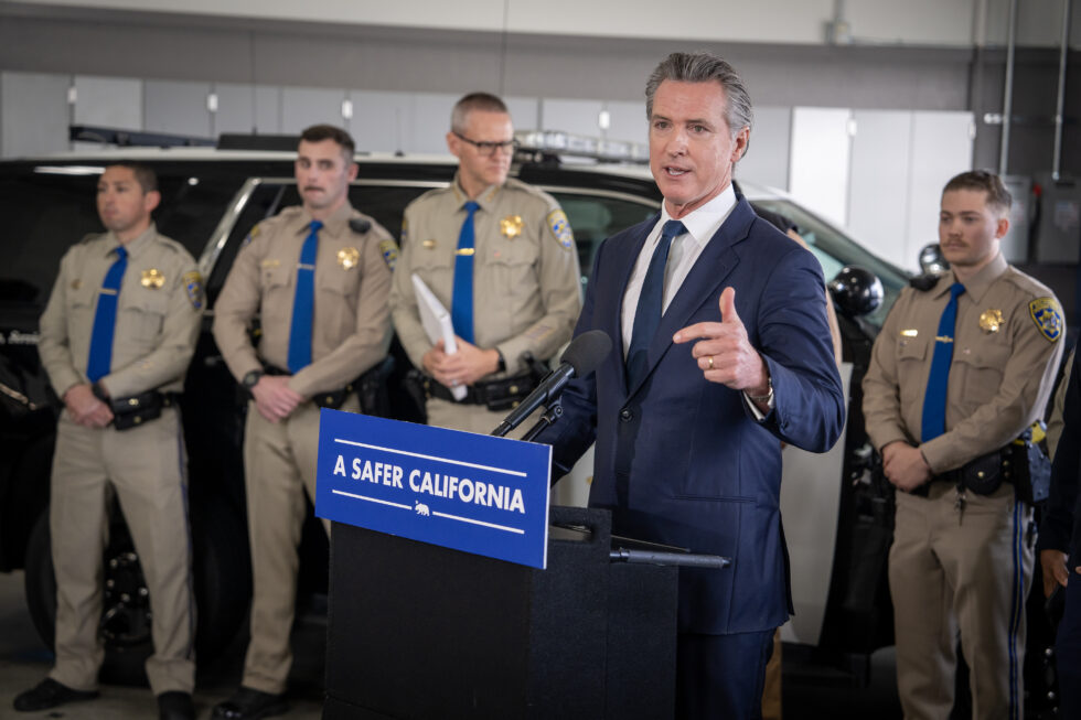 newsom1227Oakland Presser