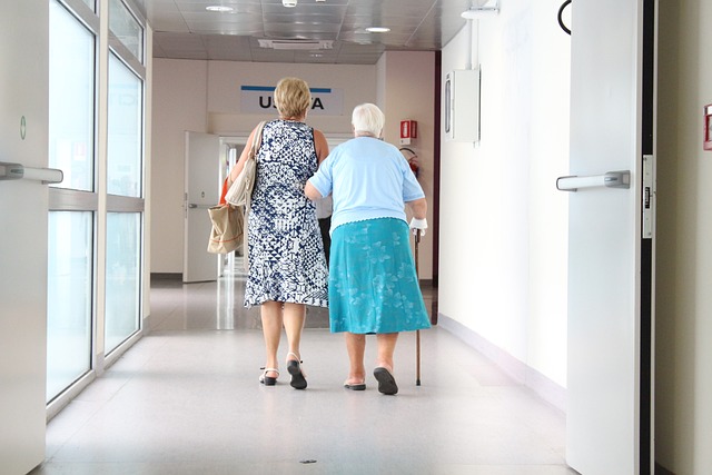 senior citizens 1461424 640