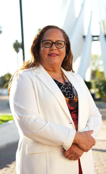 Laura Richardson California state senator