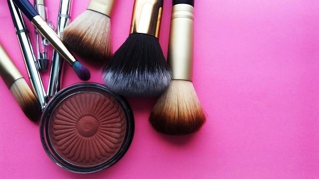 makeup 3907712 640 cosmetics