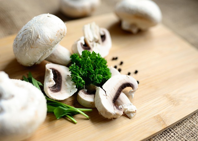 mushrooms 6320451 640