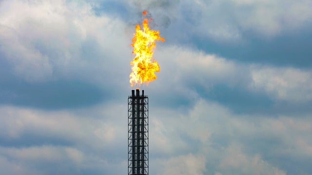 flaring gas hezaco gas 9444181 640