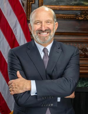 Lutnick howard