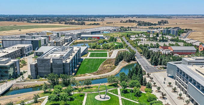 ucmerced121 econ impact 26 hero