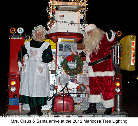 Santa-Visits-Mariposa