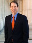 U.S. Senator Ron Wyden Joins Over 40 Democrats Urging Hospitals to Protect Patients’ Sensitive Medical Records from Partisan Fishing Expeditions